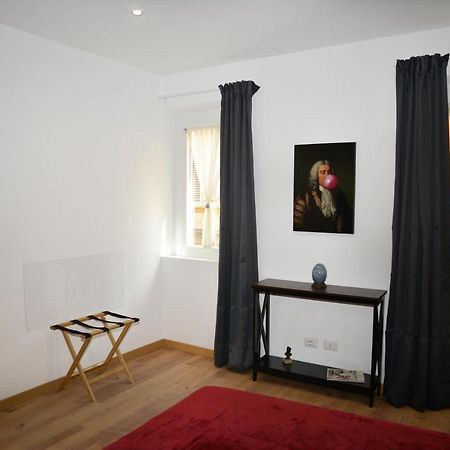 Fidia Palace Claudia'S Apartment Colosseo Řím Exteriér fotografie